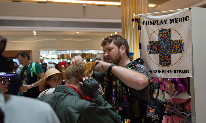 Cosplay Medic Action